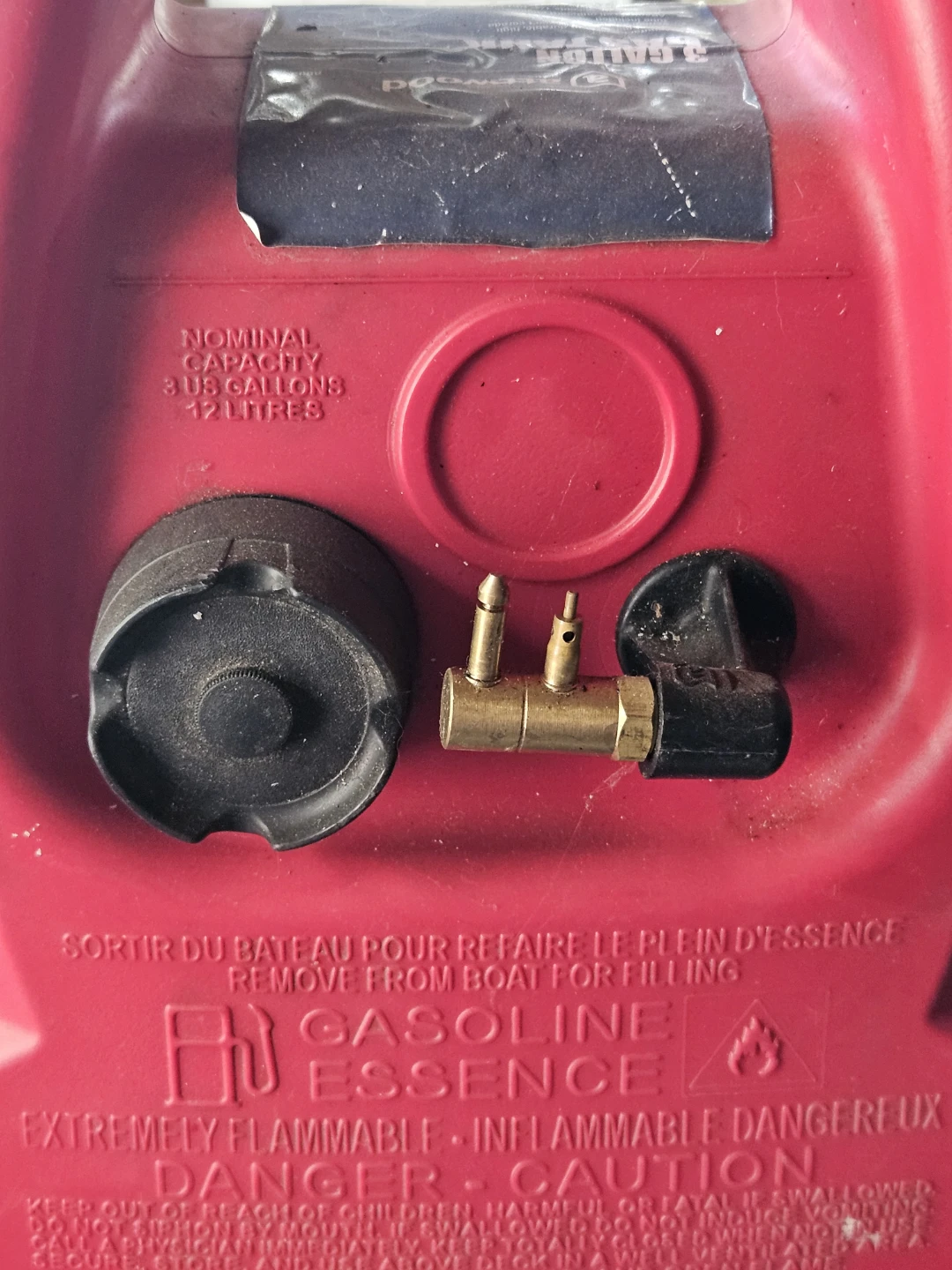 Attwood 3 Gallon Gas Tank for boat - photo 2
