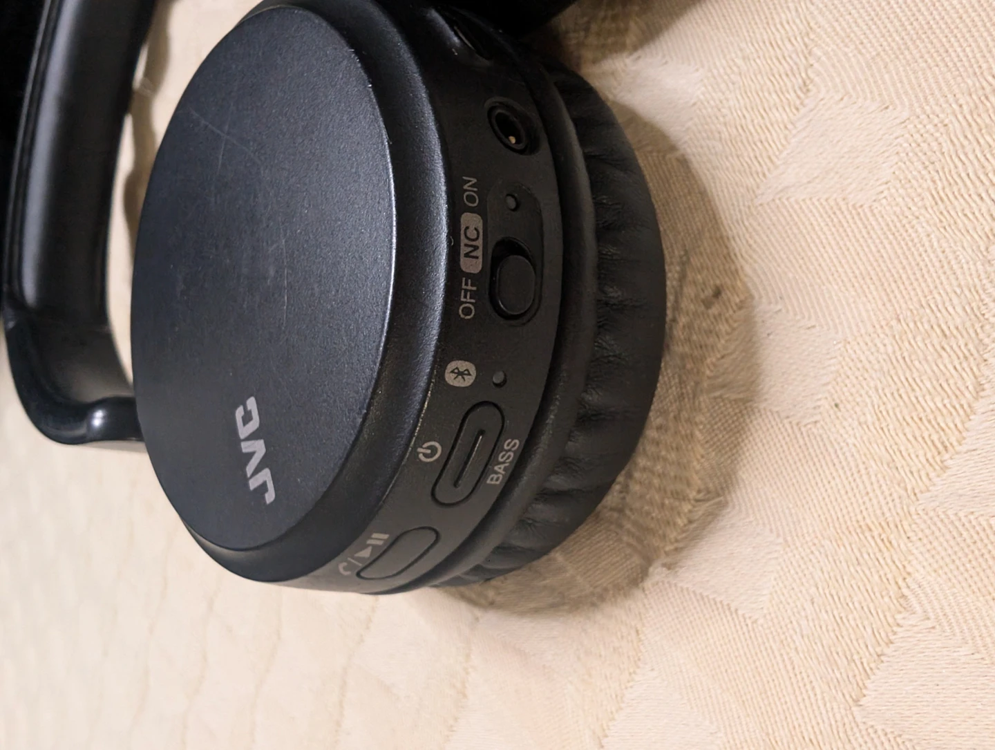 JVC Black Wireless Headphones - photo 2