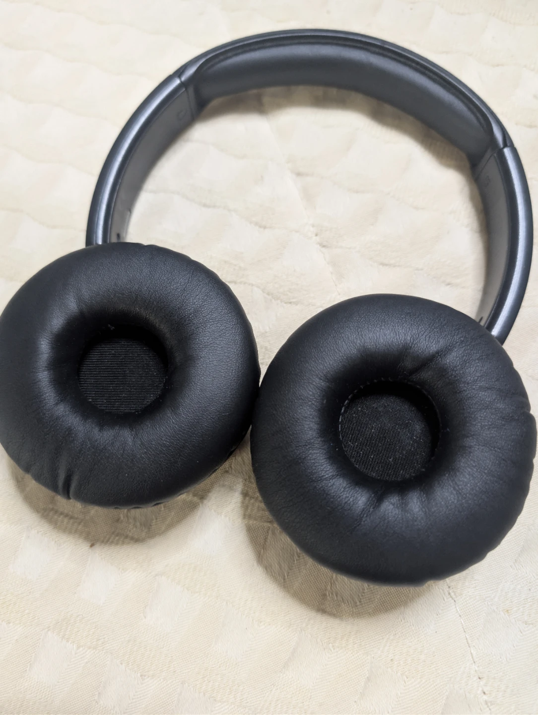 JVC Black Wireless Headphones - photo 3
