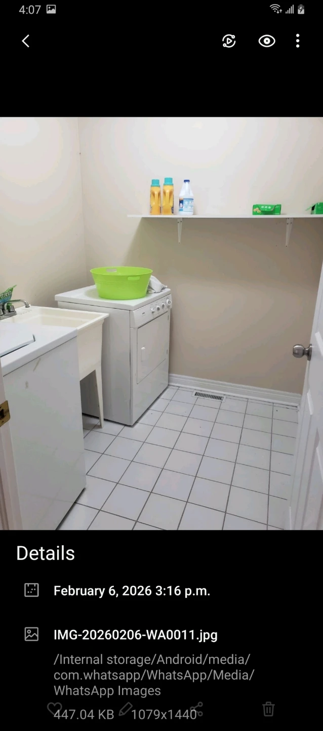 Room for Rent - photo 4