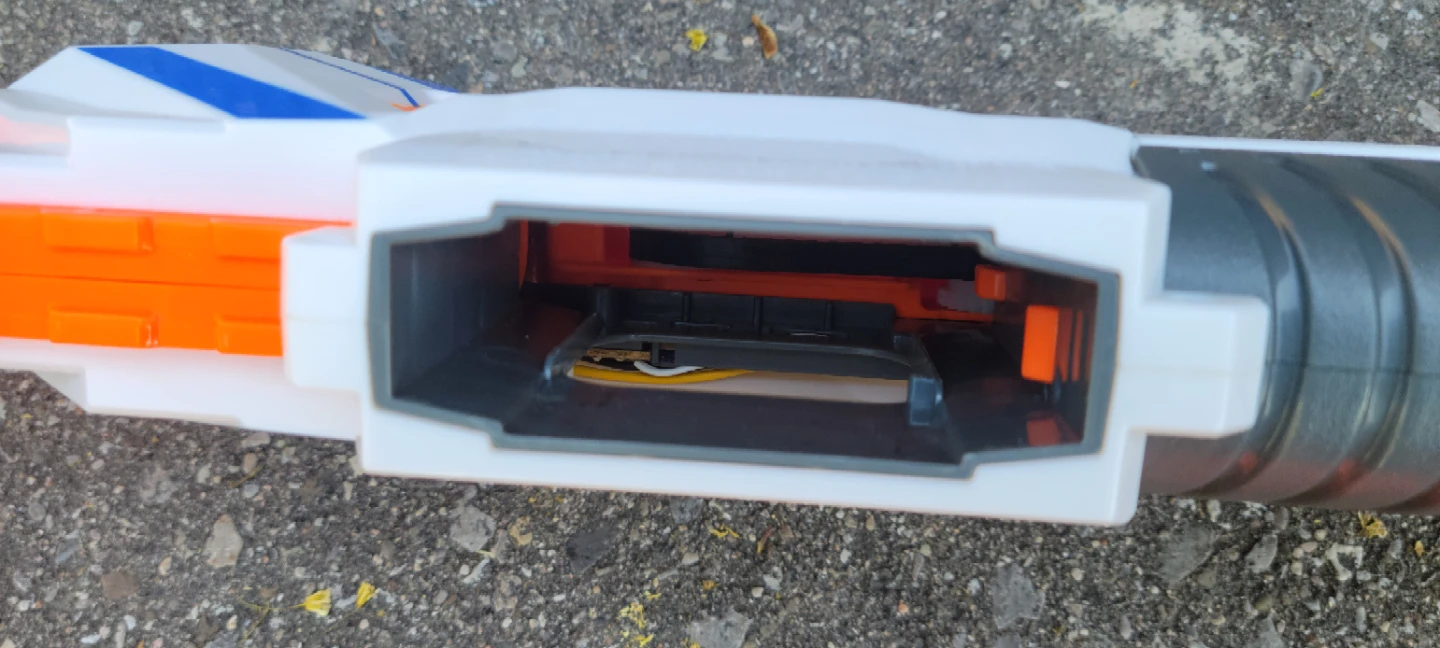 Nerf Regulator Toy Blaster with Accessories - photo 2