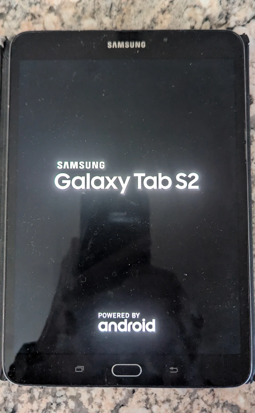 Samsung Galaxy Tab S2 (8.0") with Original Samsung Cover