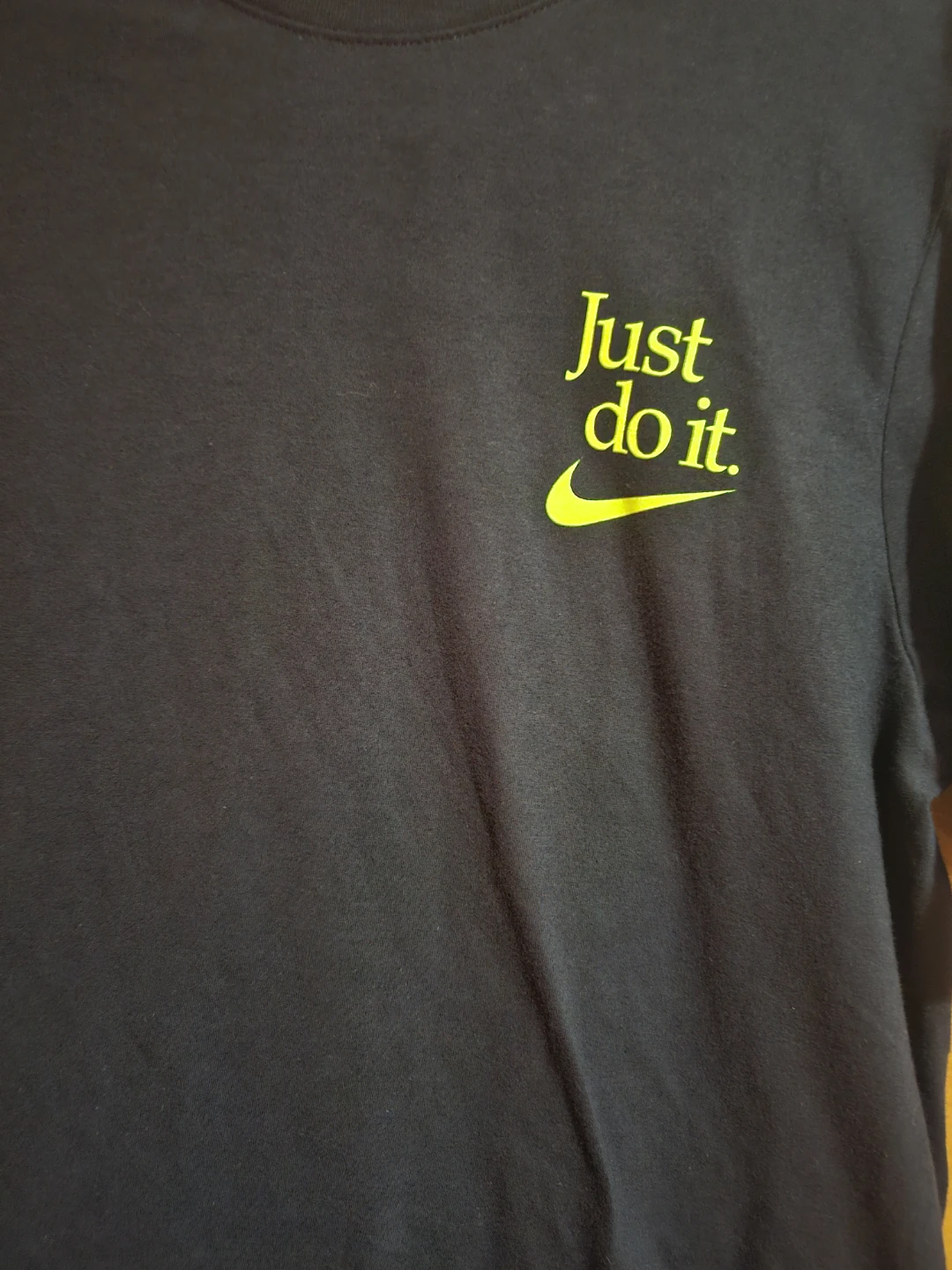 Nike Men's T-Shirt "I Won't Win Quietly"