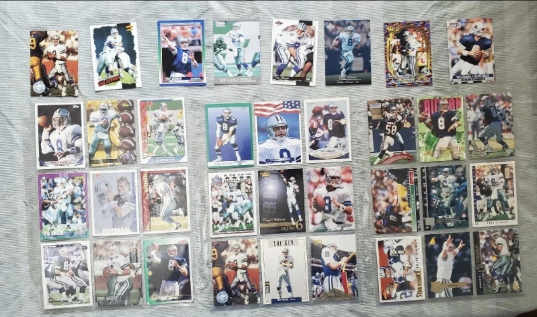 32 Card lot Dallas Cowboys HOF Troy Aikman