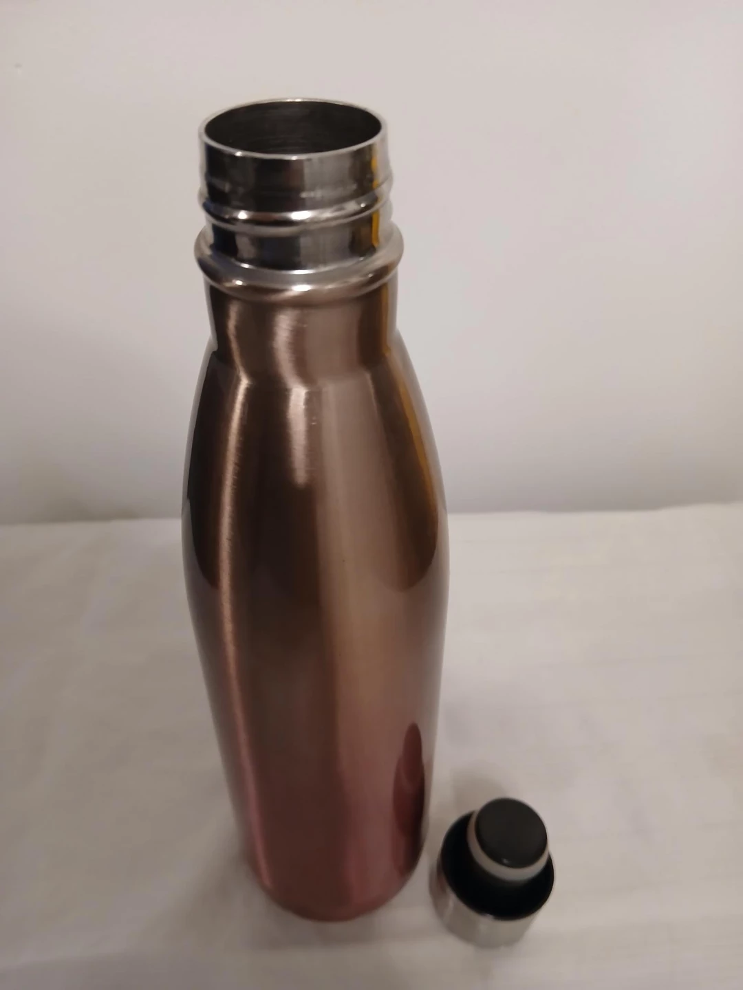 Double walled Insulated Water Bottle. Pick up only. - photo 2