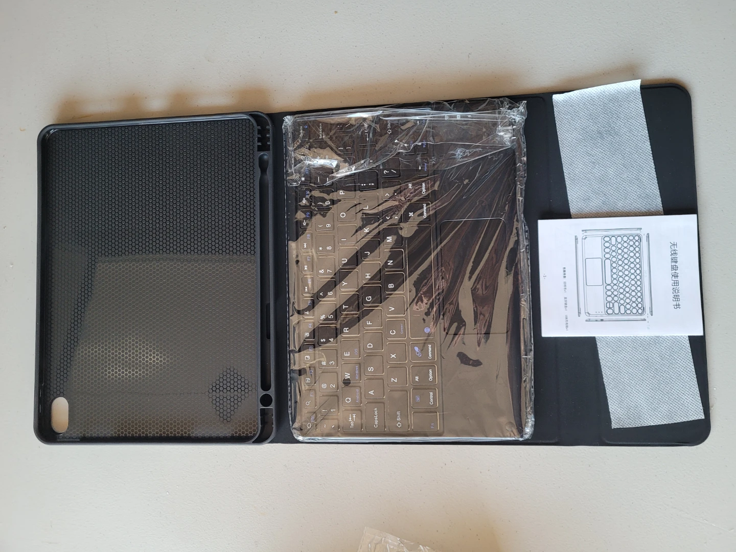 Tablet Keyboard Case - photo 4