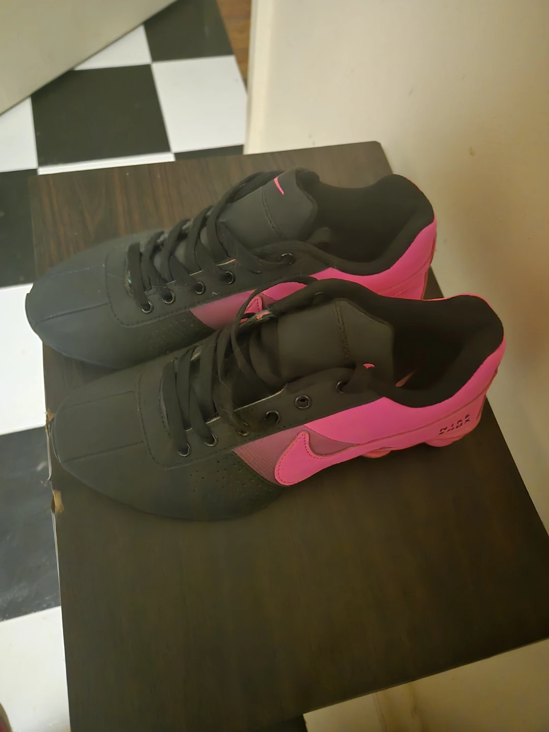 Nike Shox NZ Women's Running Shoes - photo 2