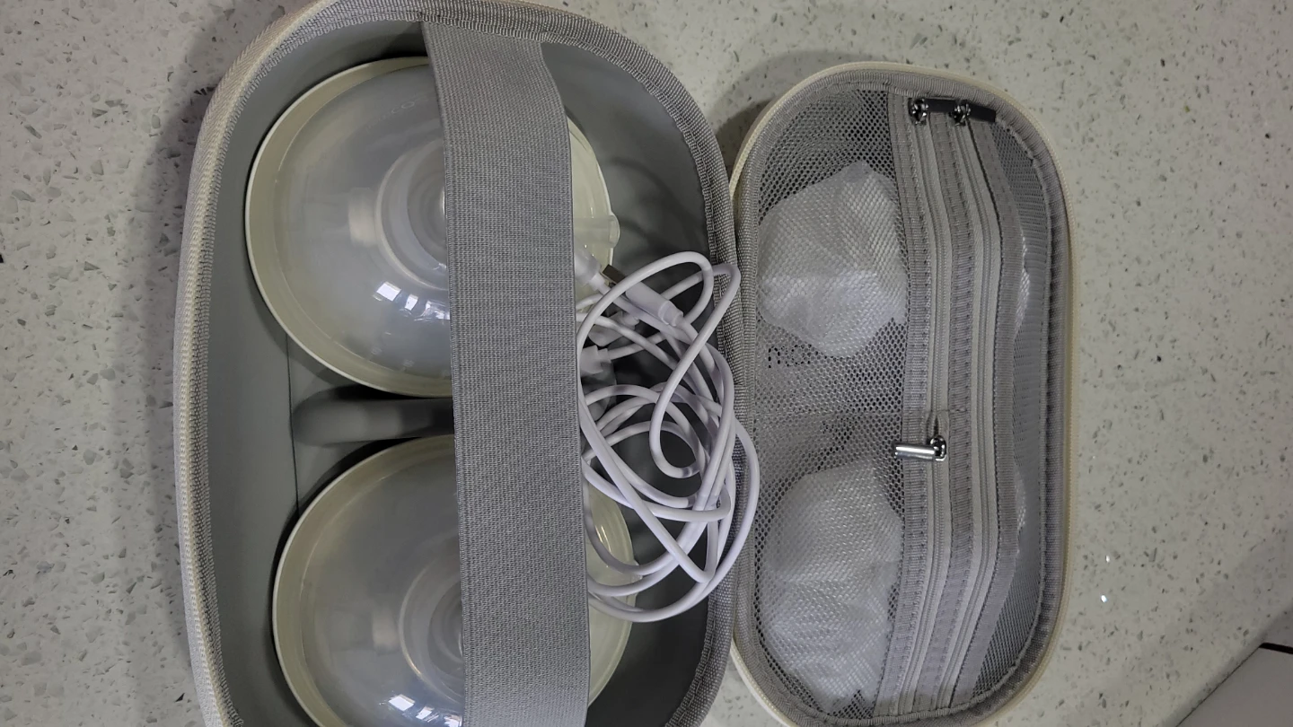 Momcozy M5 Wearable Breast Pumps - photo 2