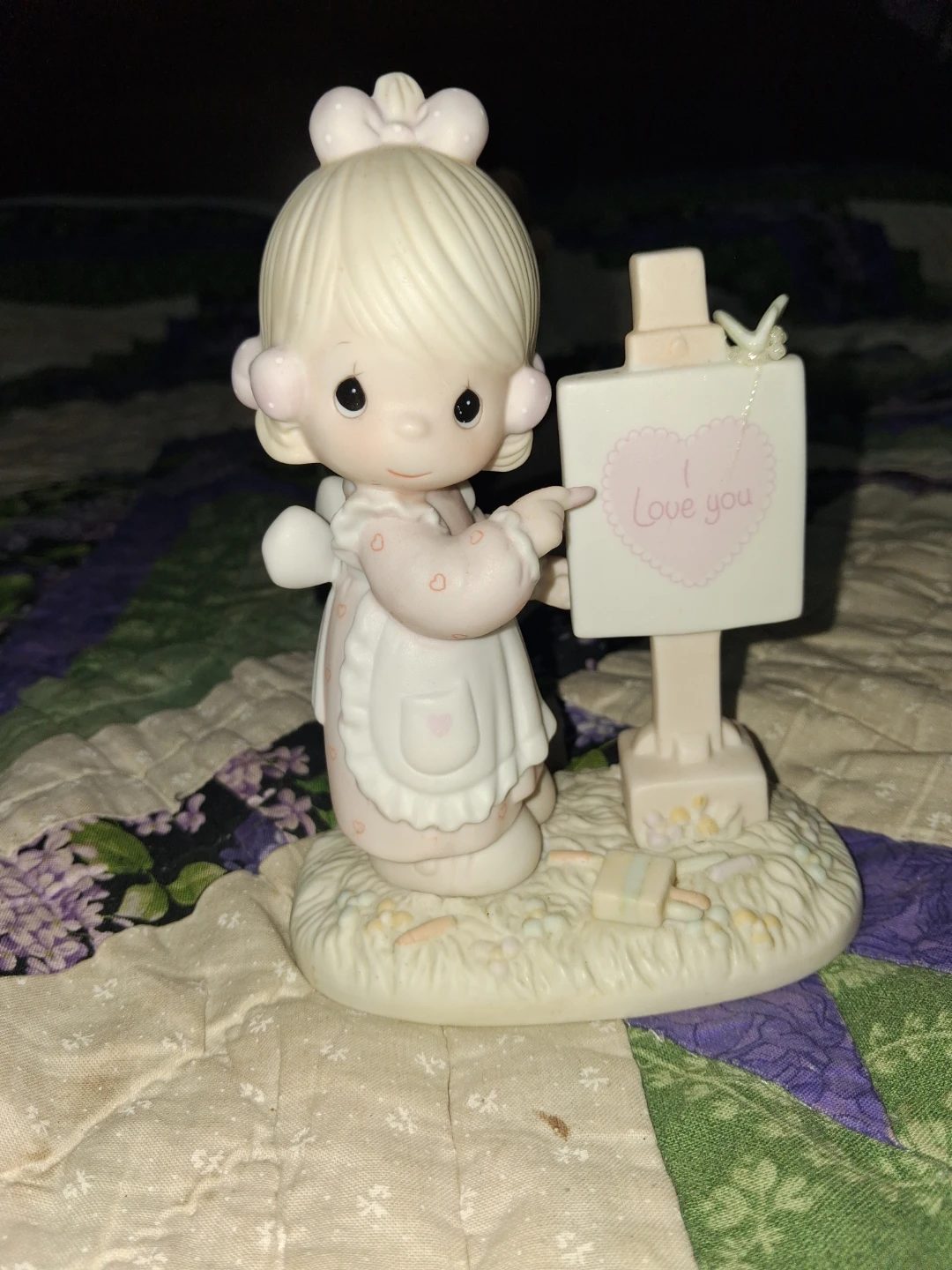 Precious Moments "I Love You" Figurine - photo 2