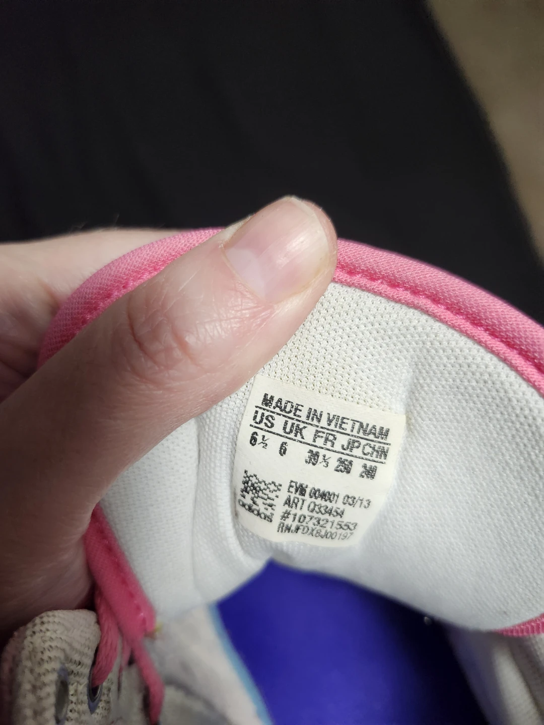 $10 women or youth adidas (6.5) - photo 5