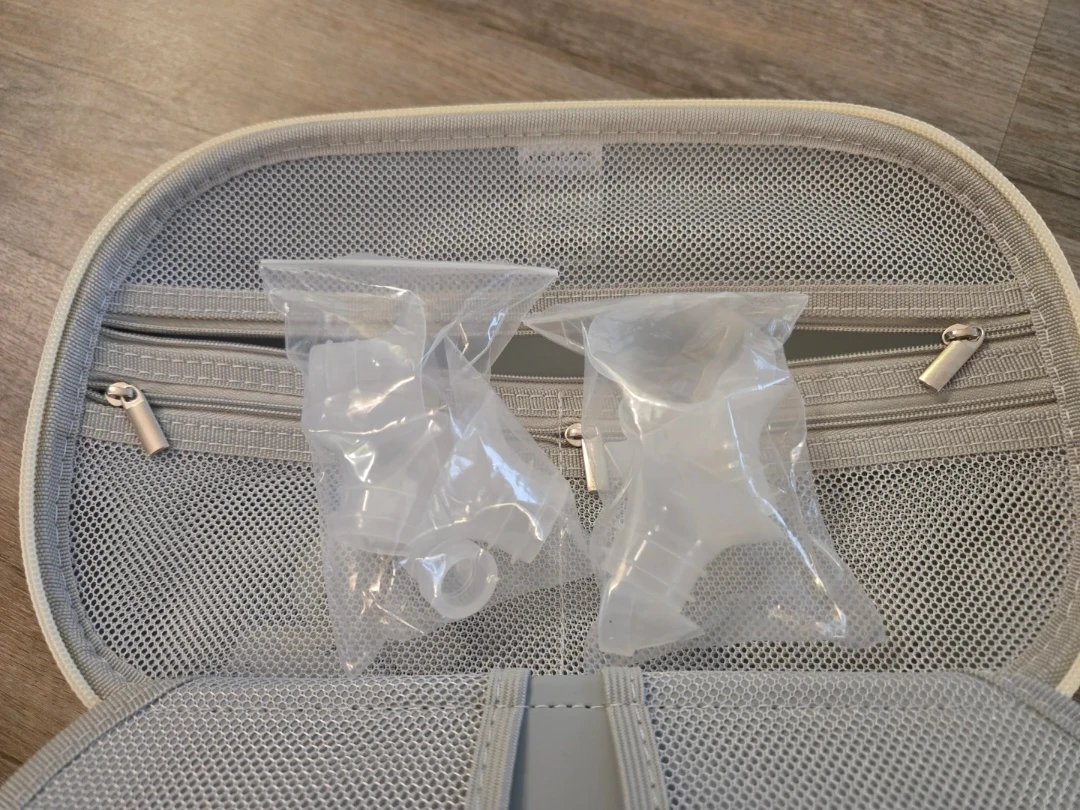 Momcozy M5 Breast Pump (2024 model) - photo 2