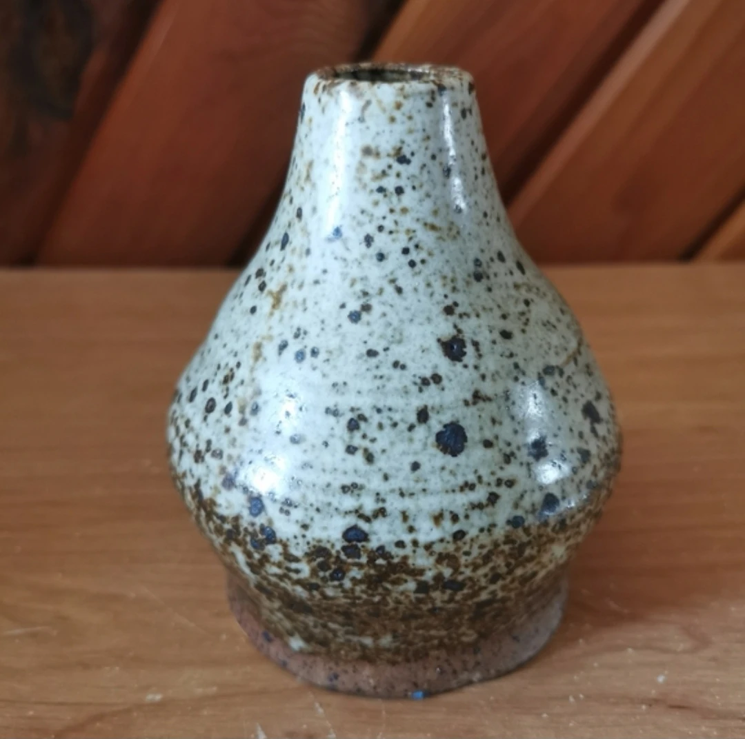 Vintage Pottery Vase - photo 2