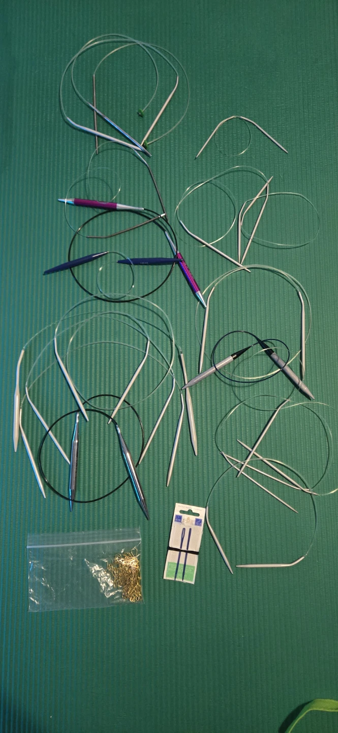 Knitting Needles and Accessories