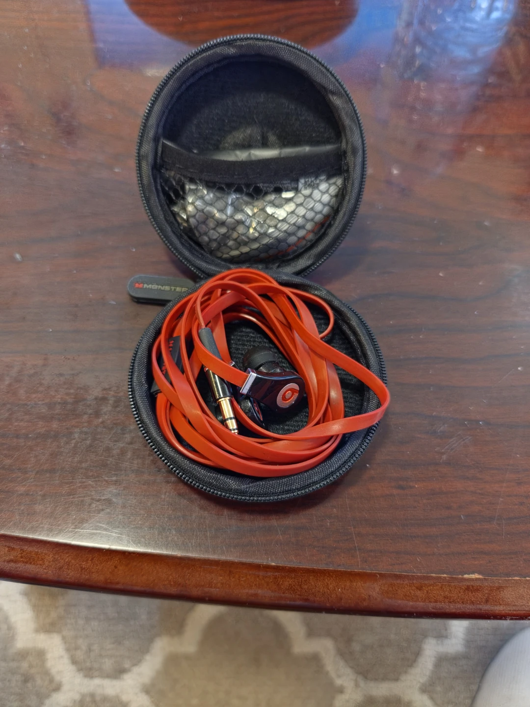 Beats by Dr. Dre urBeats Earphones with Case - photo 5