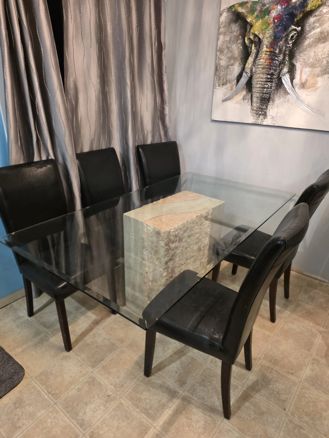 Glass Dining Table with 6 Black Chairs