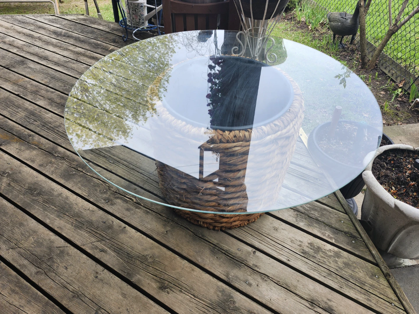 Round Glass Top Coffee Table with Wicker Base - photo 2