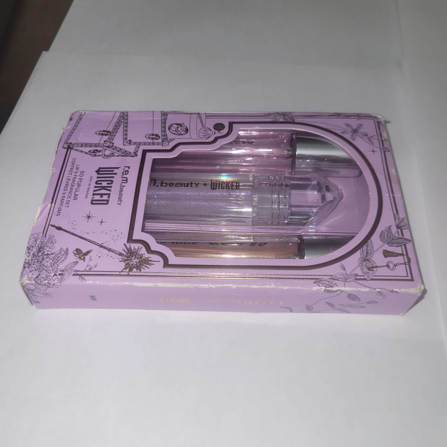 r.e.m. beauty Wicked So Popular Lip & Fragrance Set - photo 2