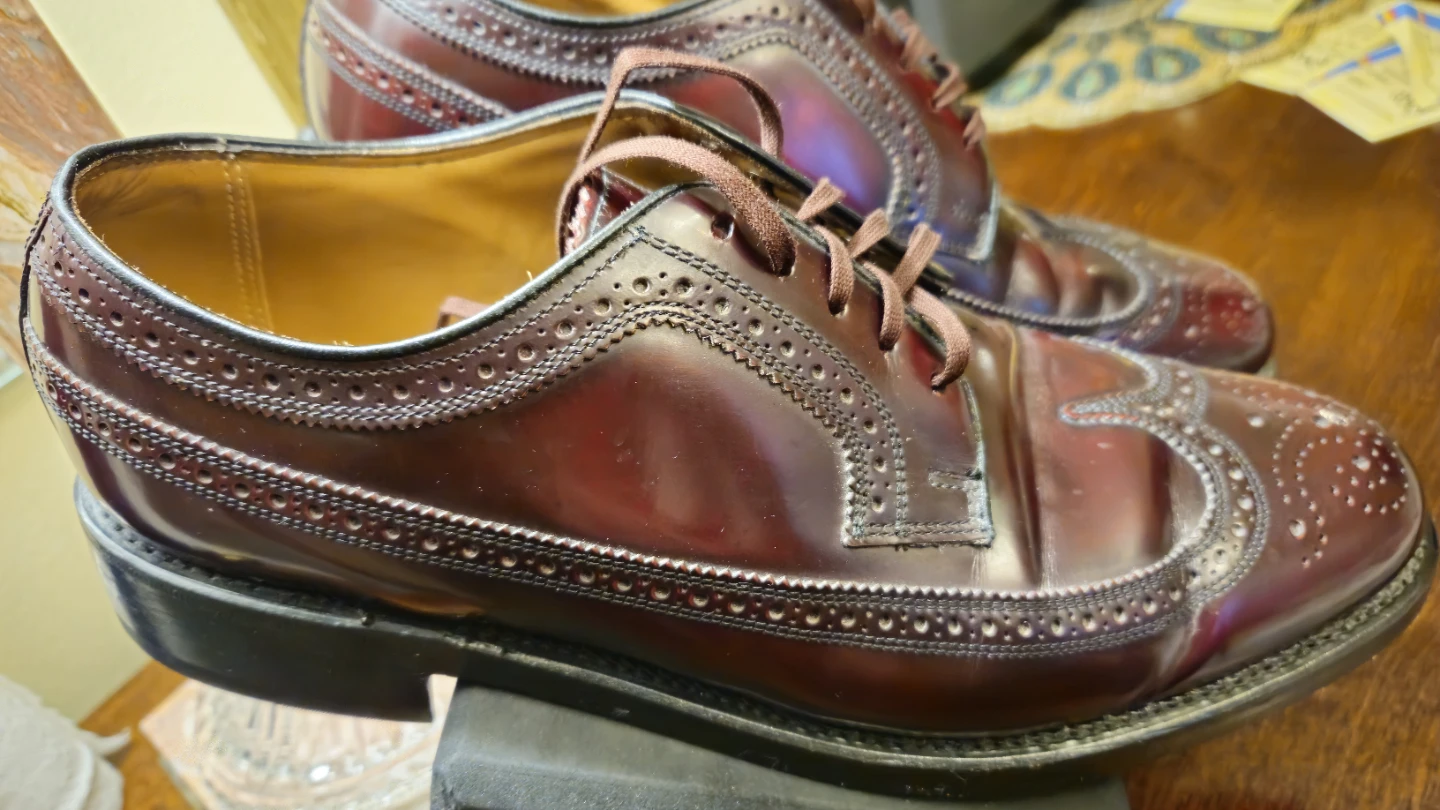 Men's Burgundy Wingtip Brogue Shoes - photo 3