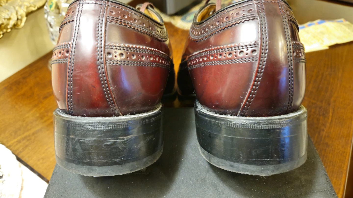Men's Burgundy Wingtip Brogue Shoes - photo 4