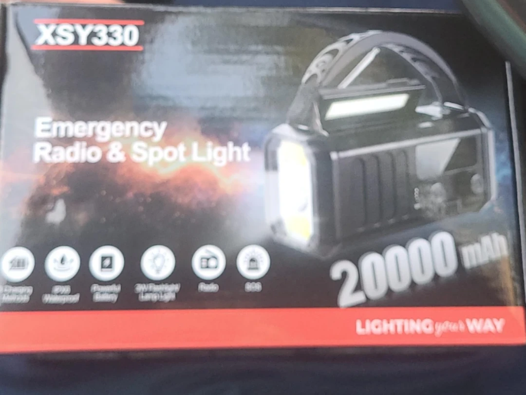 XSY330 Emergency Radio & Spot Light 20000 mAh