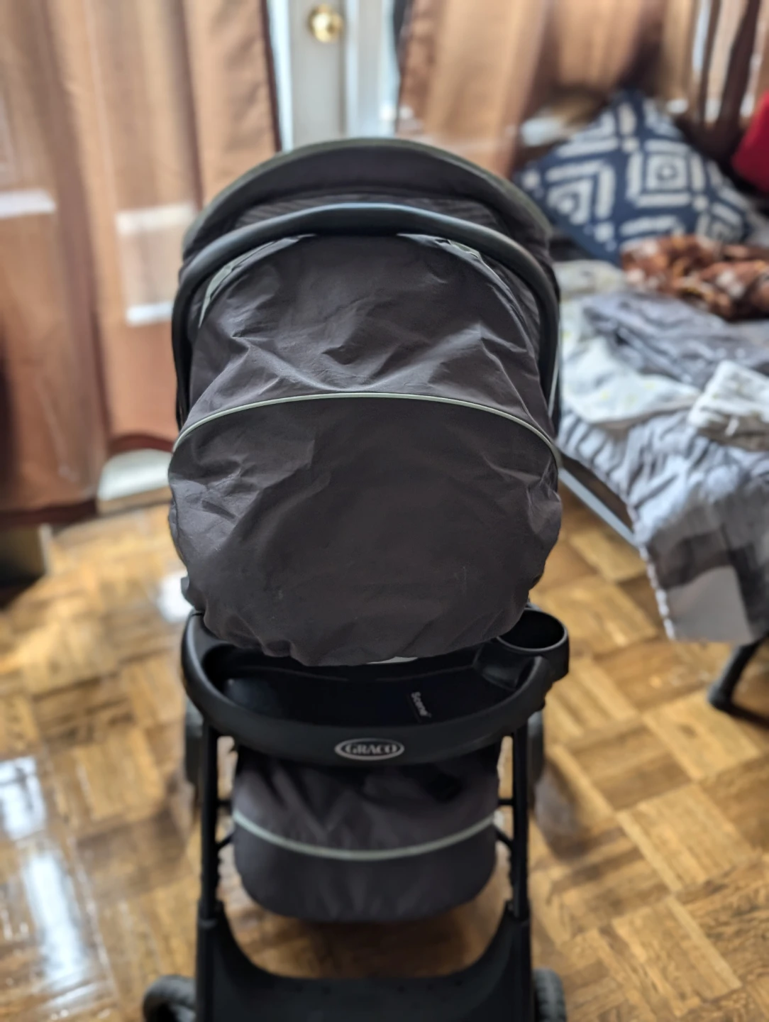 Graco Travel System Stroller and Infant Car Seat and baby swing - photo 4