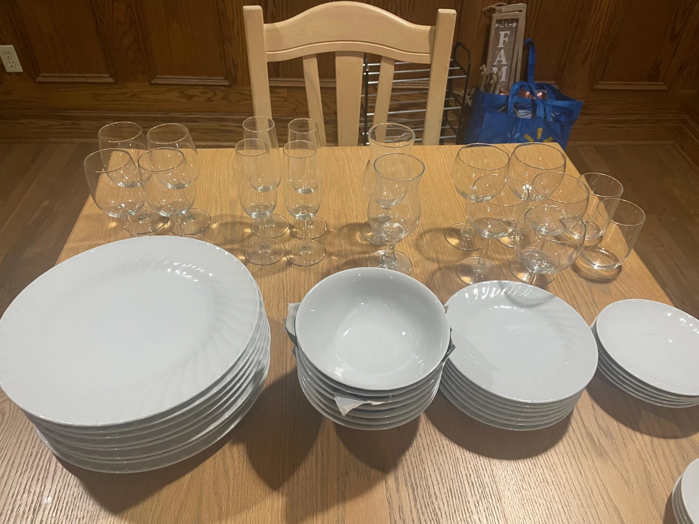 Matching White Ceramic Dinnerware Set - photo 2