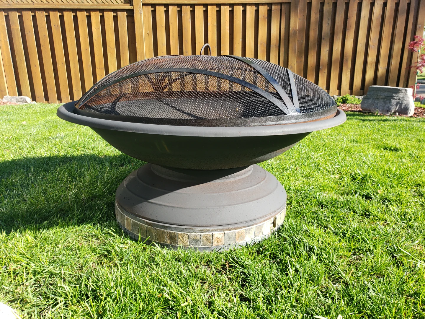 Outdoor Fire Pit with Spark Screen