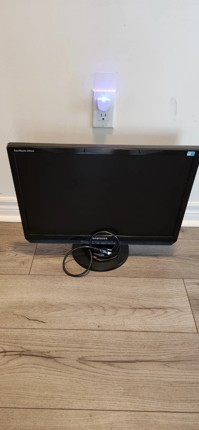 Samsung SyncMaster 2333SW Monitor
