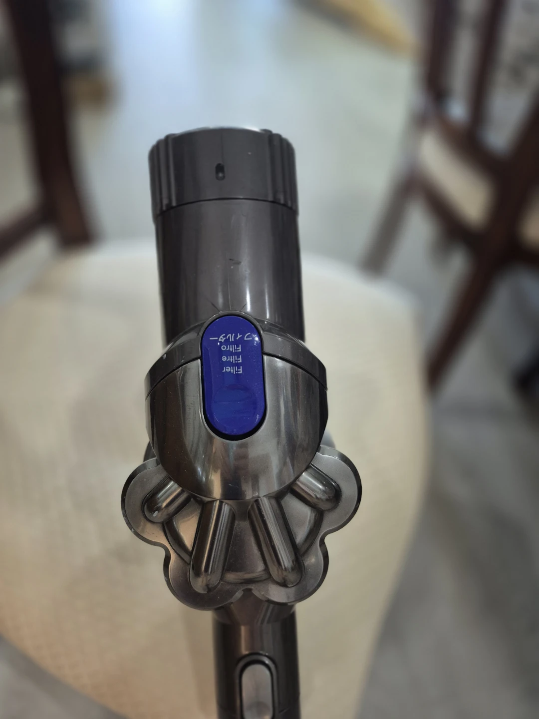Dyson Cordless Vacuum Cleaner - photo 2