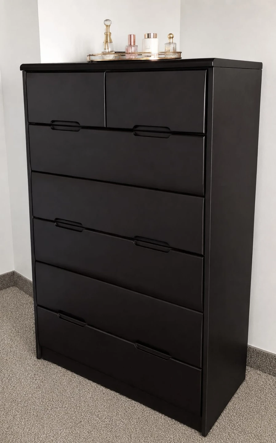 Black 6-Drawer Dresser