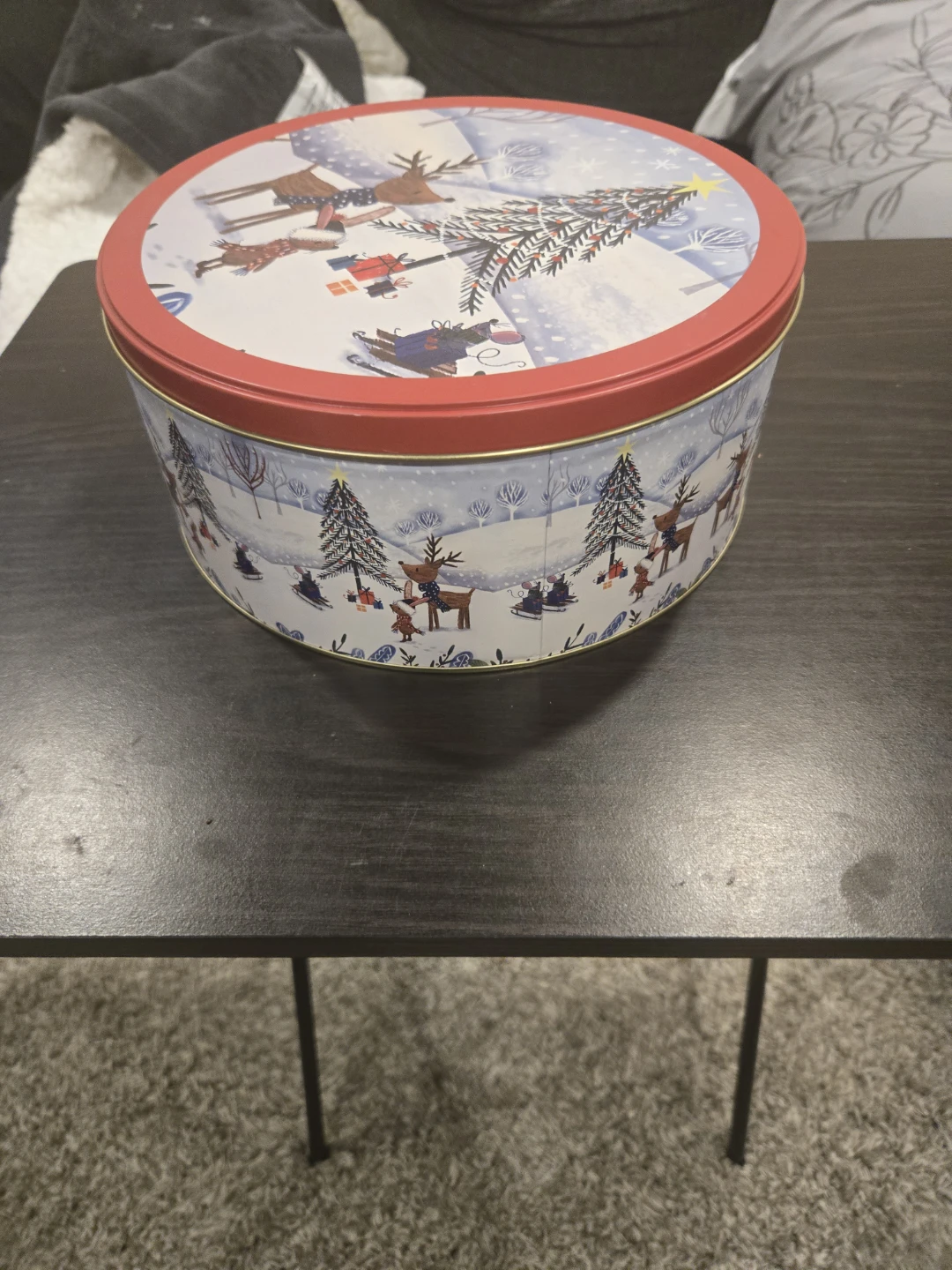 Large Christmas tin
