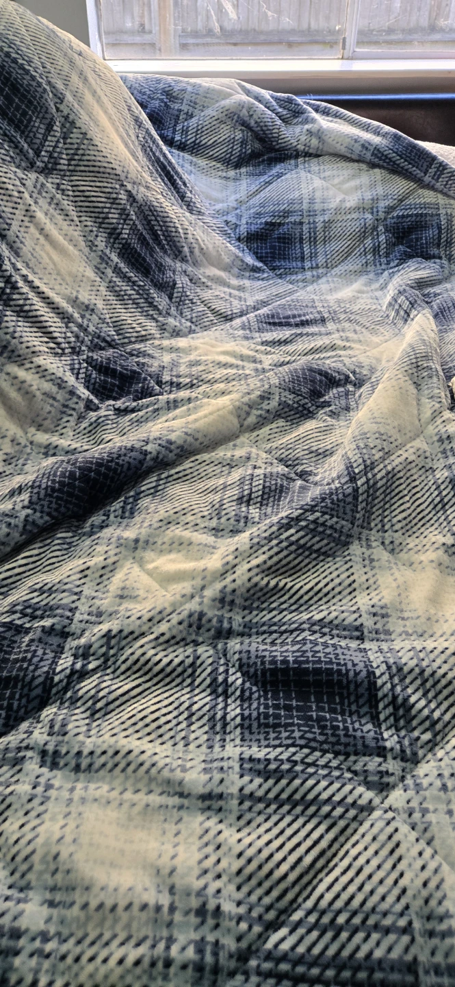 Roots Home Plaid Fleece Blanket - photo 4