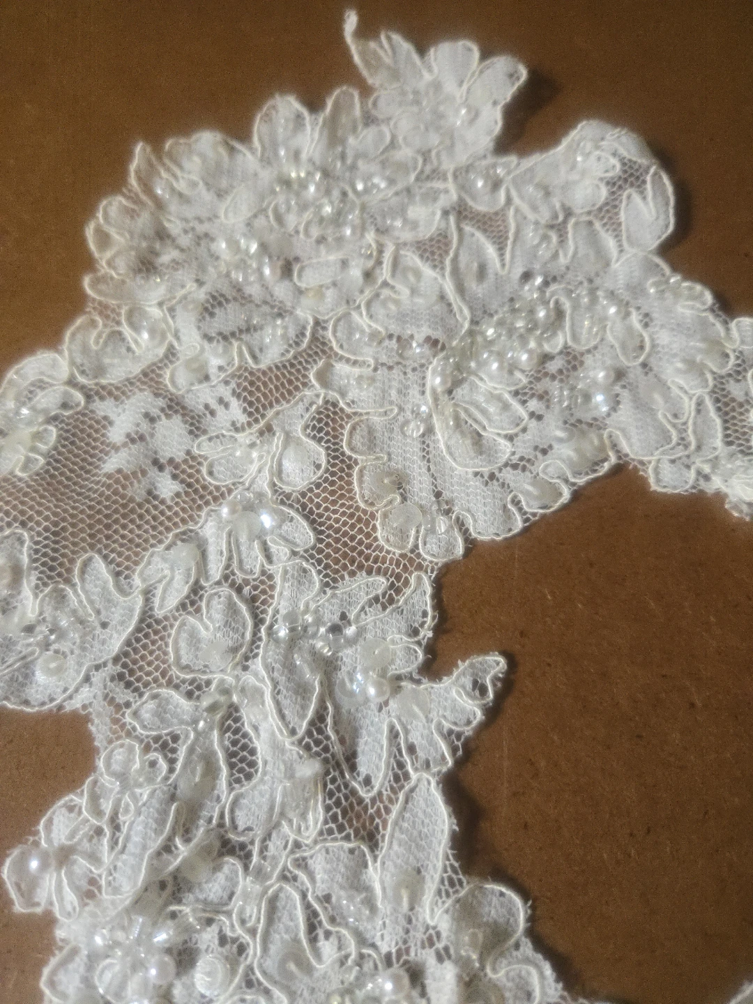 White Lace Applique with Beads and Sequins 15 Pieces Available - photo 2