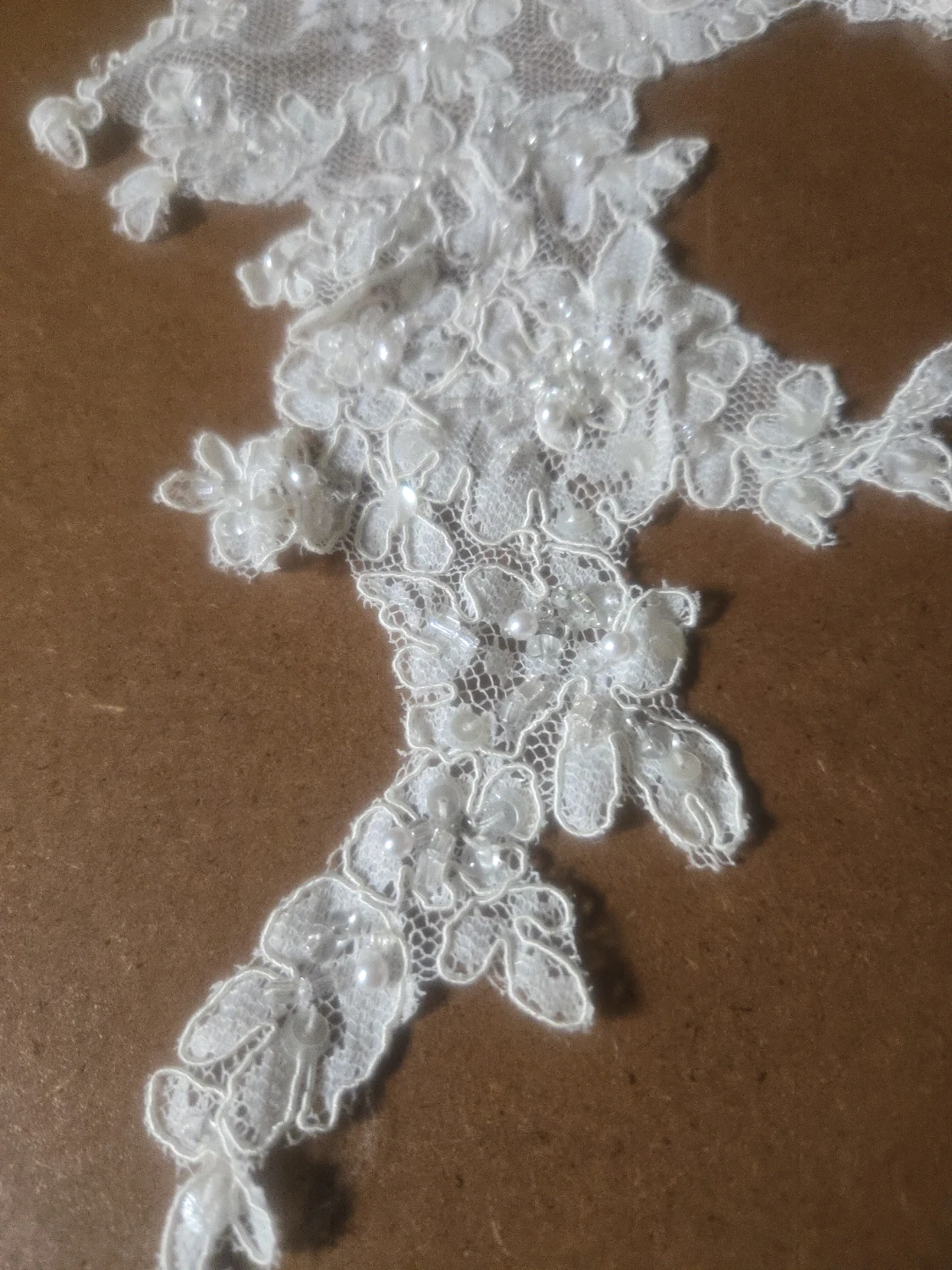White Lace Applique with Beads and Sequins 15 Pieces Available - photo 3