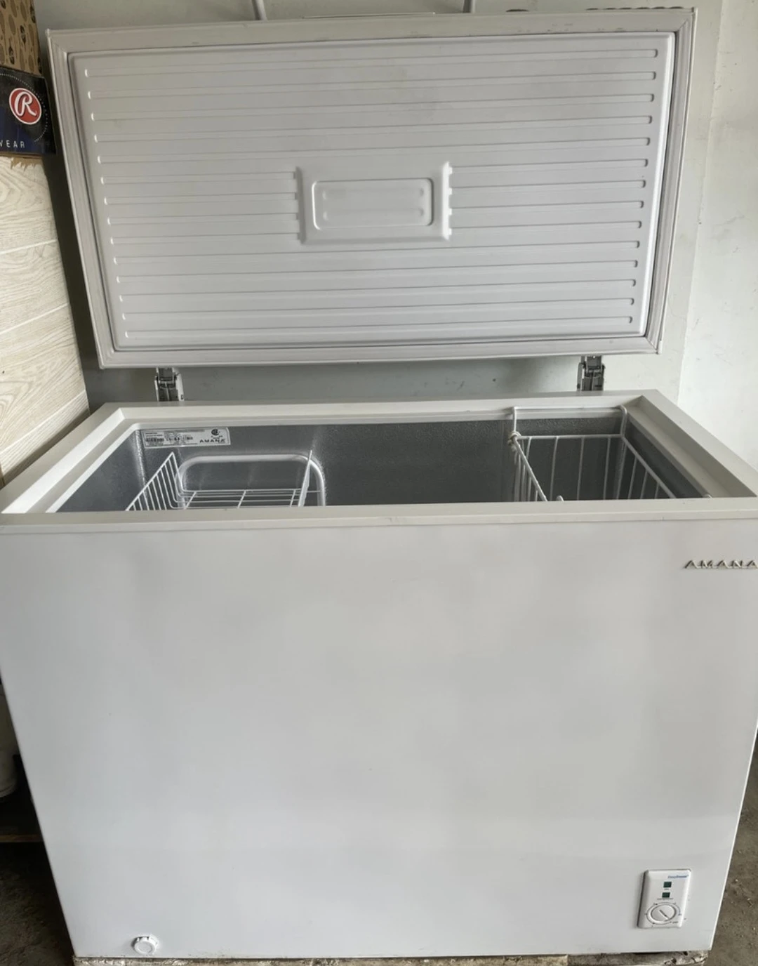 Amana Chest Freezer - 7.0 Cu. Ft - Great Condition