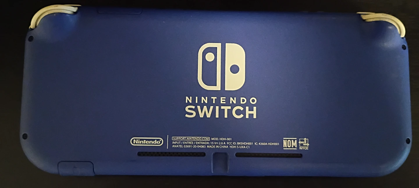 Nintendo switch lite - photo 2