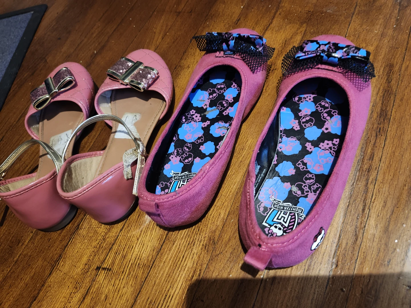 Monster High Pink Shoes Bundle (2 pairs) - photo 4