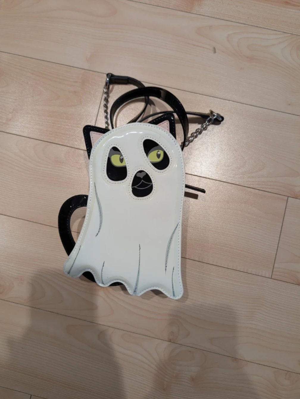 Betsy Johnson cat ghost bag - glows in the dark