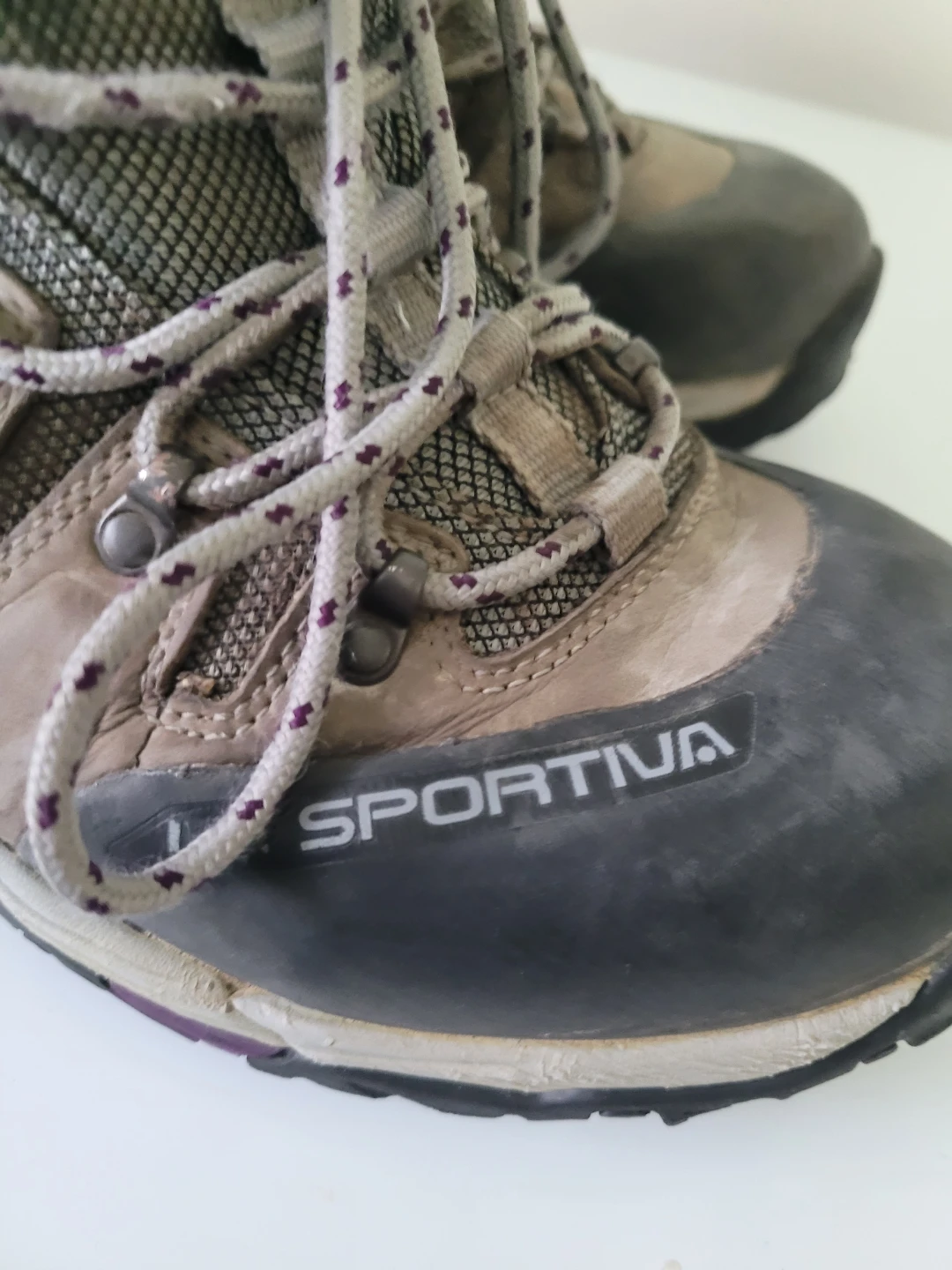 La Sportiva Gore-Tex Hiking Boots size 11 - photo 3