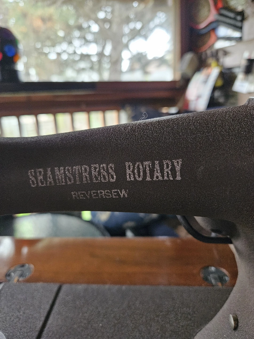 SEAMSTRESS ROTARY Sewing Machine - photo 4