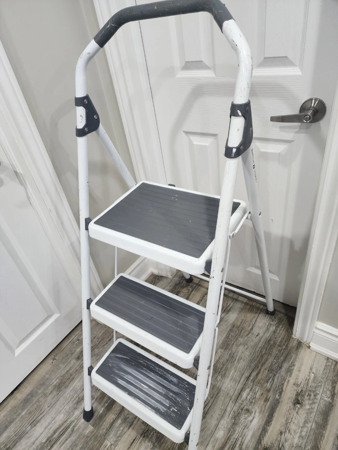 3-Step Folding Ladder - photo 2