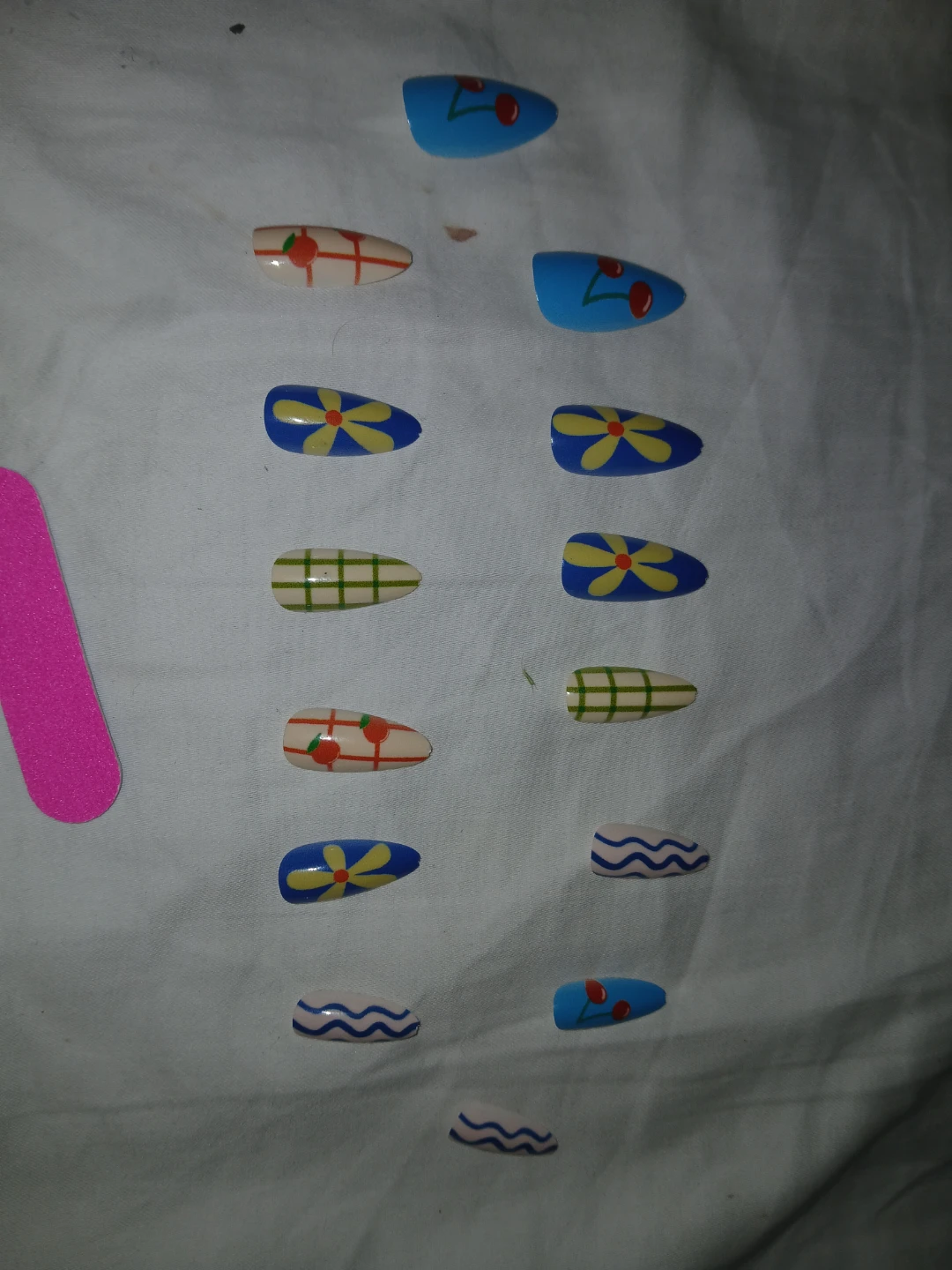 Assorted Press-On Nails - photo 3