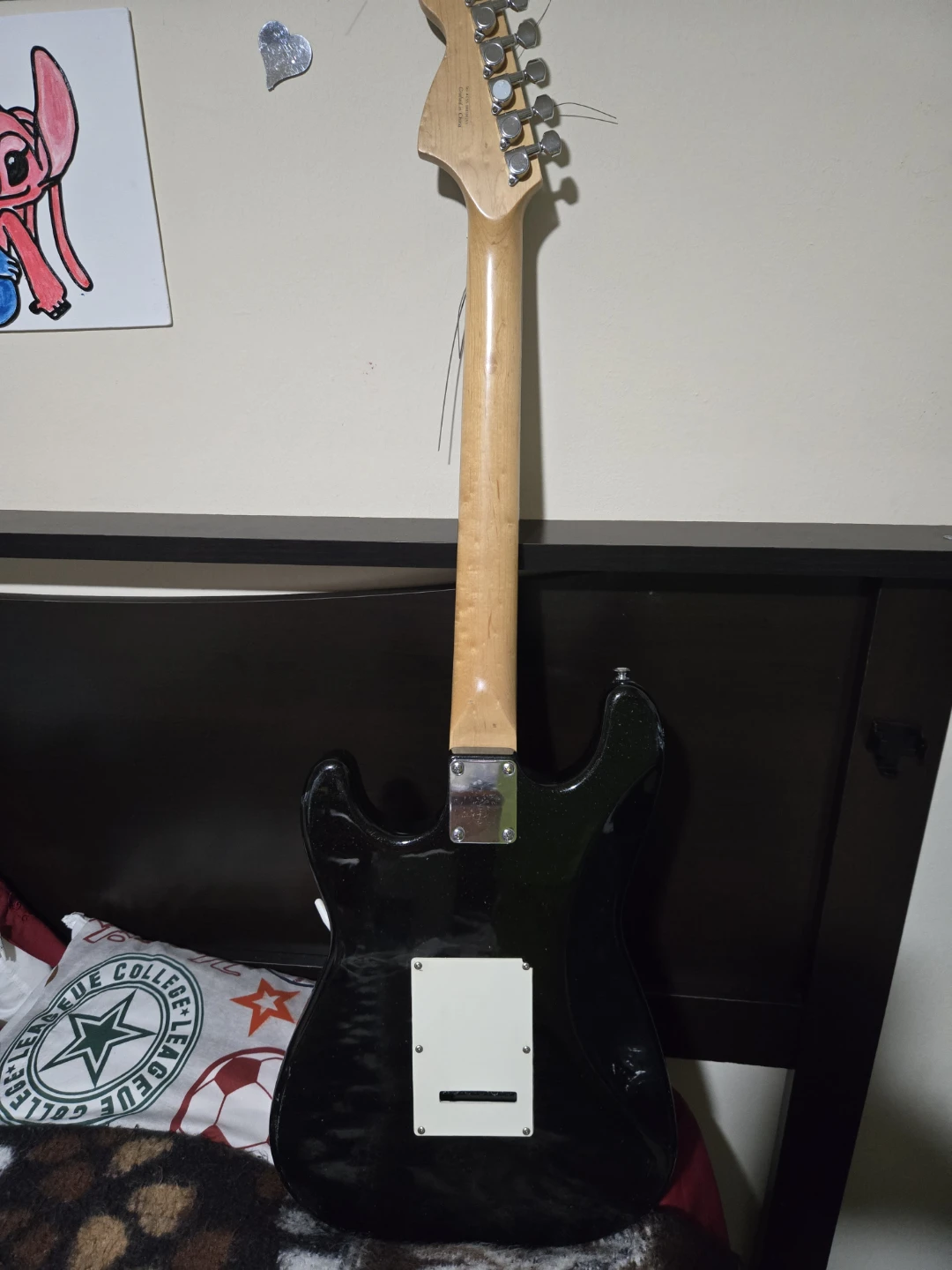 Fender Squier Stratocaster Electric Guitar - photo 4