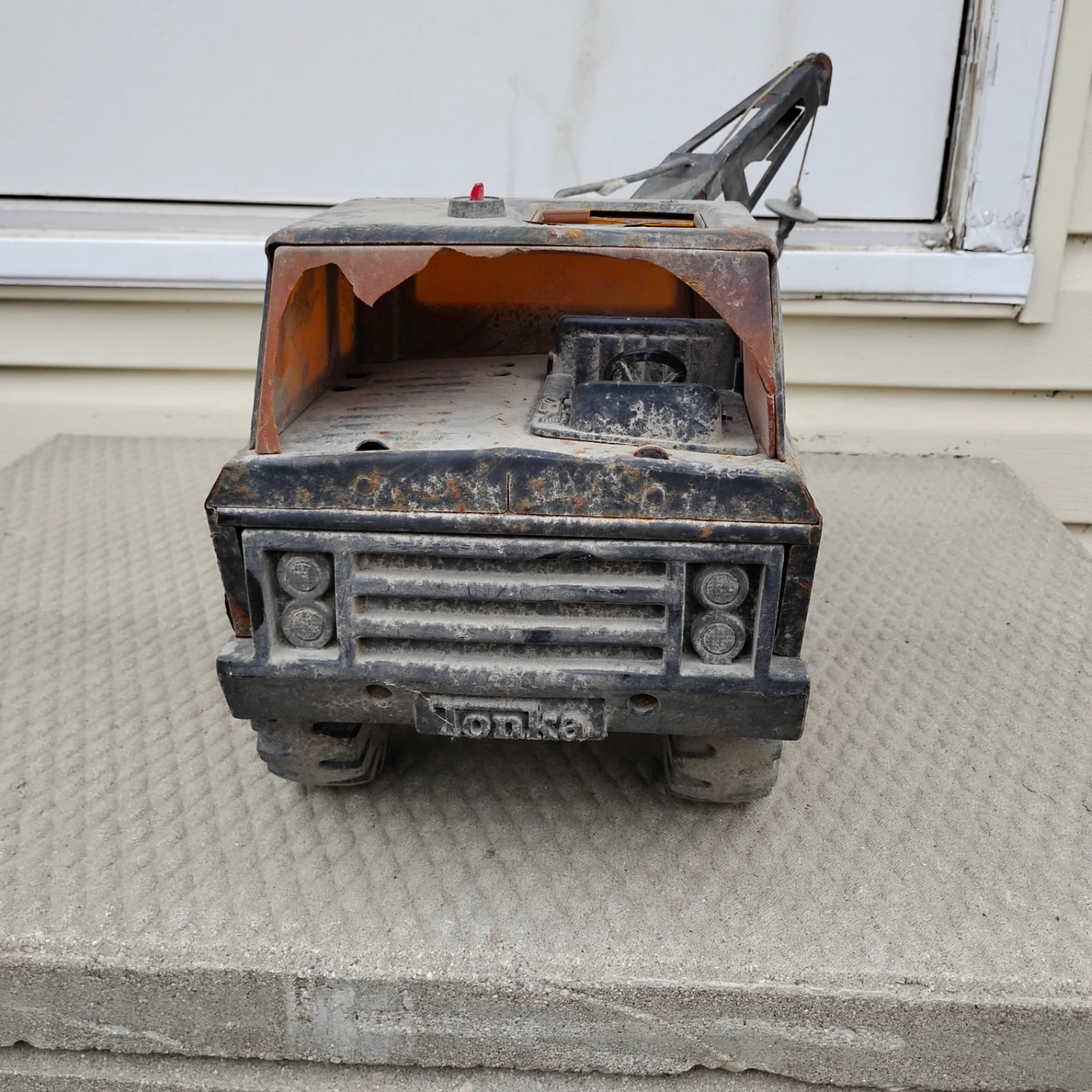 Vintage Metal Tonka Trucks *OPEN TO OFFERS* - photo 2