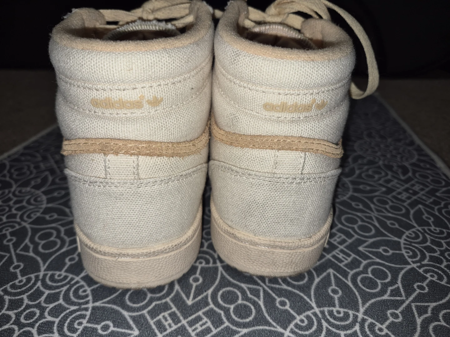 Adidas High-Top Sneakers Cream/Peach Size 6 US - photo 3