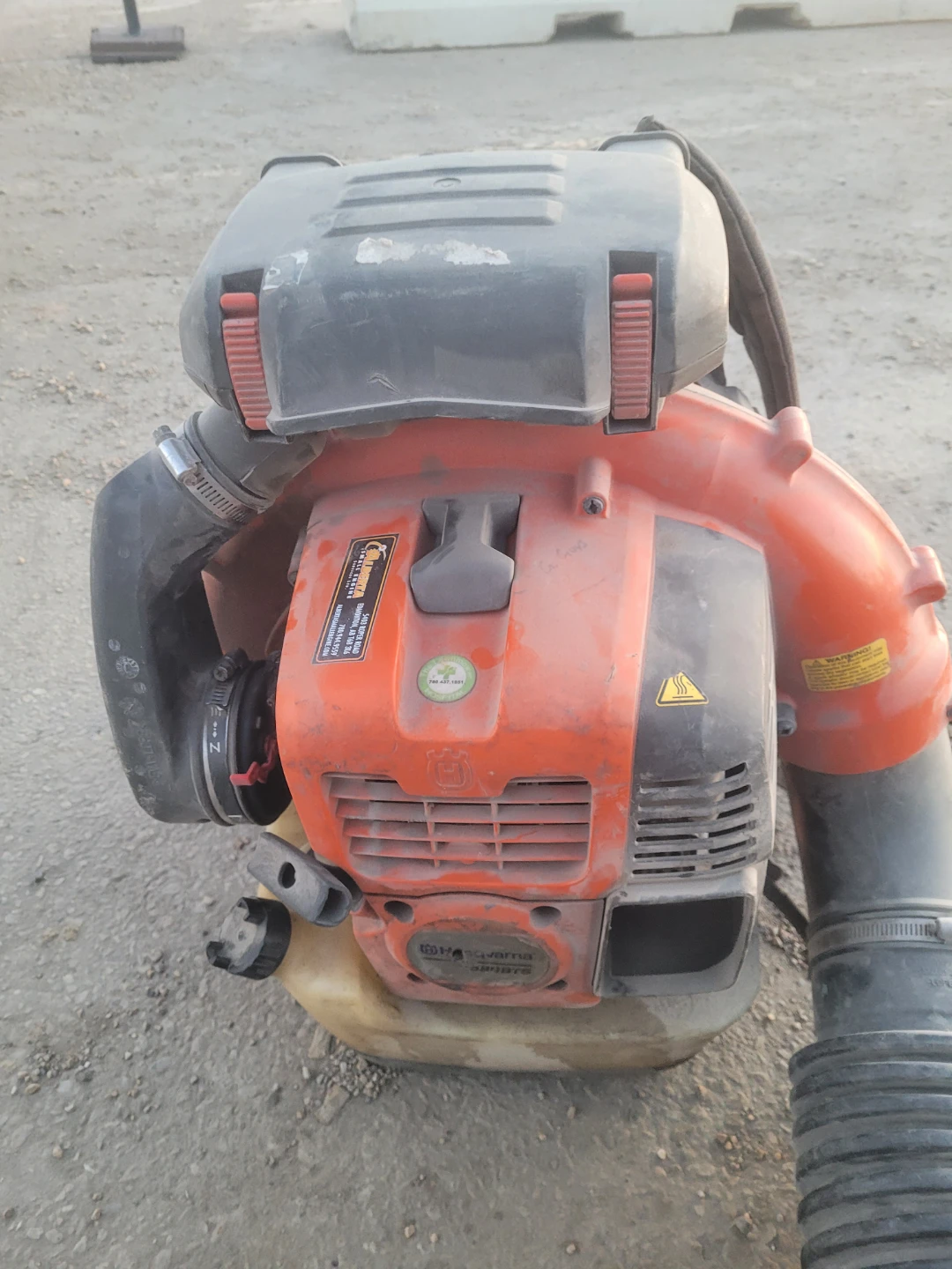 Husqvarna 580BTS Leaf Blower - photo 2