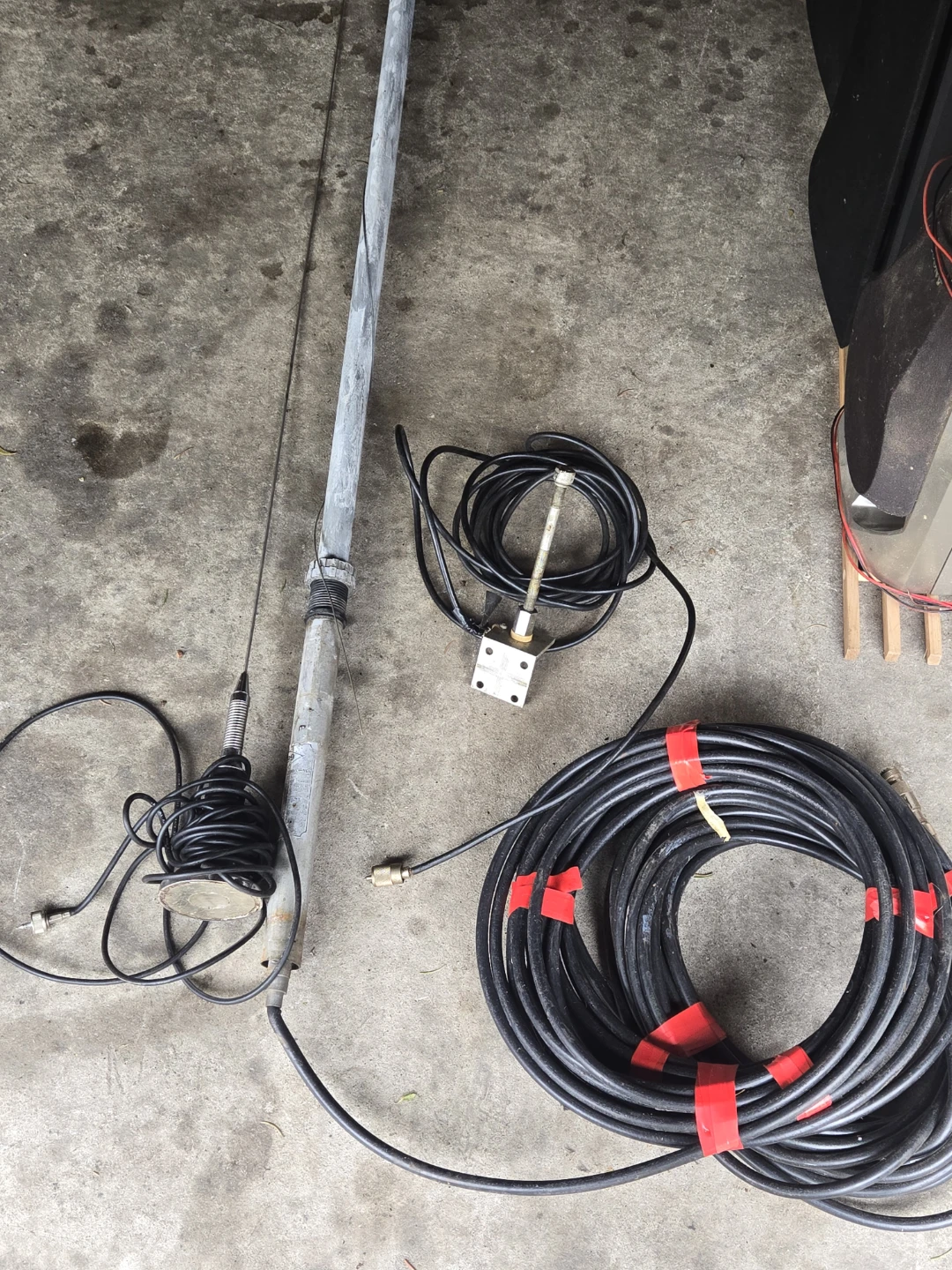 Astron VS-35M Power Supply - photo 5