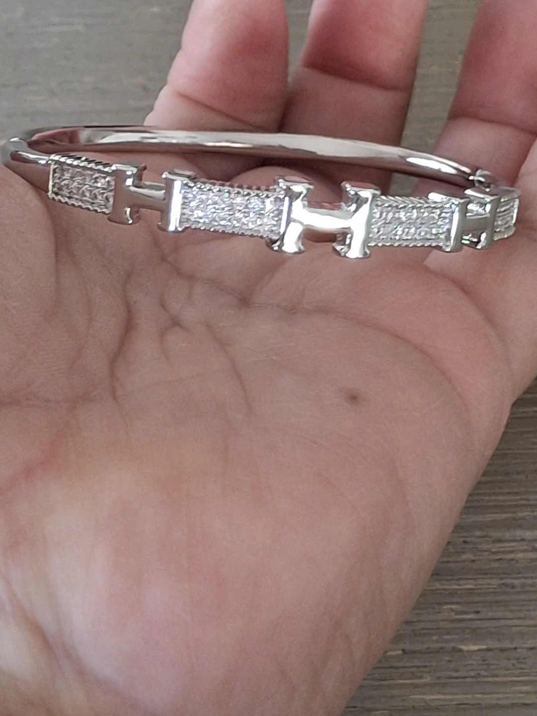 Silver Tone Hinge Bracelet with Rhinestones - photo 3