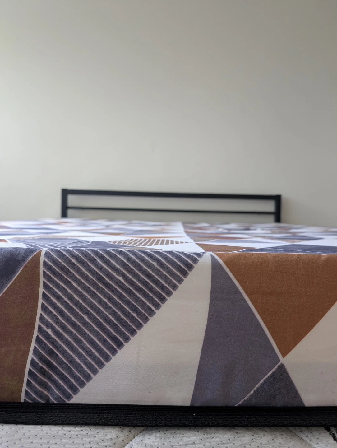 Queen Size Foam Mattress ( Brand New ) - photo 2