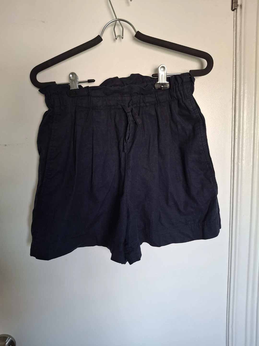 Uniqlo Navy Linen Blend Shorts XS
